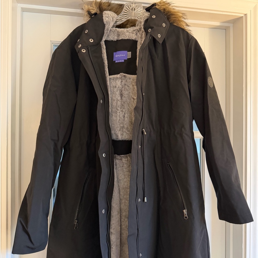 Seraphine Black Coat with Gray Fur Trim MATERNITY